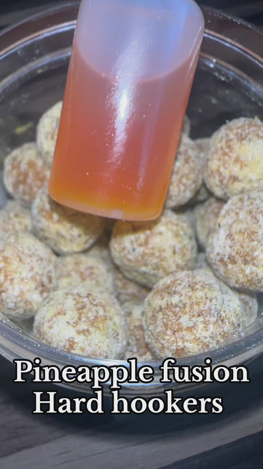 Pineapple fusion 16mm hardhookers