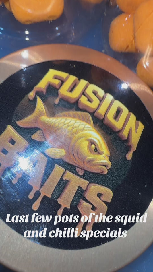 Squid and chilli wafters